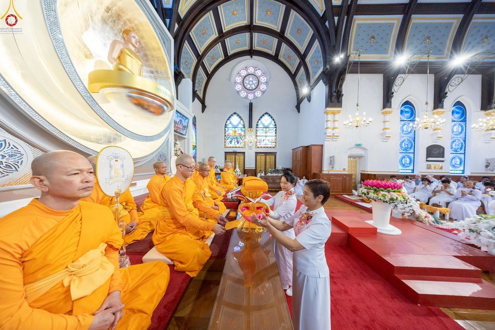 ภาพ No.270892:วันอาทิตย์ที่ 19 ตุลาคม พ.ศ. 2568 พิธีทอดกฐิน “หนึ่งไม่มีสอง” วัดพระธรรมกายนิวคาสเซิล เมืองนิวคาสเซิล ประเทศอังกฤษ 
