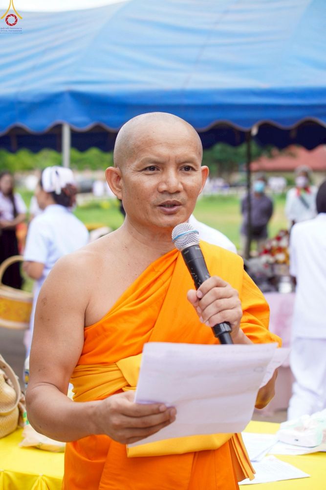 ภาพ No.229878:วันพฤหัสบดีที่ 26 มิถุนายน พ.ศ. 2568 พิธีตักบาตรพระ 1,165 รูป ฉลองก่อตั้งเมืองวานรนิวาส ครบรอบ 164 ปี ณ ถนนวานรนิวาส-อากาศอำนวย อ.วานรนิวาส จ.สกลนคร
