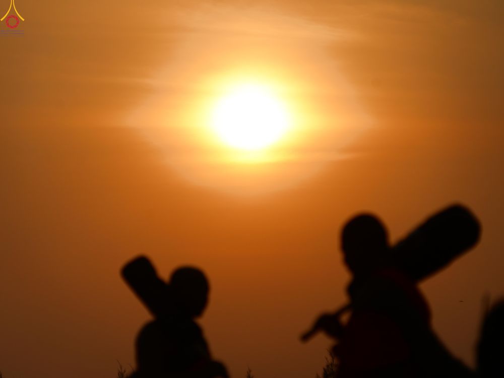 ภาพ No.299523:วันที่ 18 มกราคม พ.ศ. 2569 พิธีต้อนรับพระธรรมยาตรา (ภาพชุดที่ 2) ณ อนุสรณ์สถานลำดับที่ 5  สถานที่เผยแผ่วิชชาธรรมกายครั้งแรก อนุสรณ์สถานบางปลา วัดบางปลา อำเภอบางเลน จังหวัดนครปฐม ในโครงการธรรมยาตรา กตัญญูบูชา มหาปูชนียาจารย์ พระมงคลเทพมุนี(สด จนฺทสโร) พระ