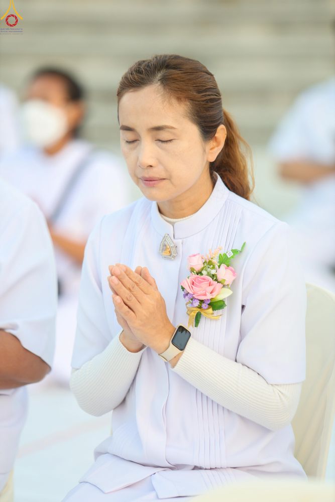 ภาพ No.302445:วันที่ 24 มกราคม พ.ศ. 2569 พิธีตักบาตรพระธรรมยาตรา ณ อนุสรณ์สถานลำดับที่ 5 สถานที่เผยแผ่วิชชาธรรมกายครั้งแรก อนุสรณ์สถานบางปลา วัดบางปลา อำเภอบางเลน จังหวัดนครปฐม ในโครงการธรรมยาตรา กตัญญูบูชา มหาปูชนียาจารย์ พระมงคลเทพมุนี(สด จนฺทสโร) พระผู้ปราบมาร อนุส