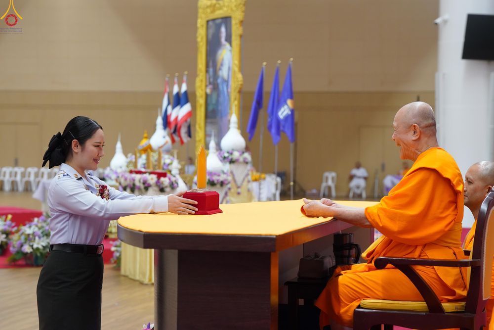 ภาพ No.311923:วันอังคารที่ 3 มีนาคม พ.ศ.2569 พิธีมอบโล่วัชรเกียรติยศ โครงการตอบปัญหาธรรมะทางก้าวหน้า ครั่งที่ 43, พิธีมอบโล่วัชรเกียรติยศ โครงการสอบตอบปัญหาศีลธรรม เพื่อสันติภาพโลก (World-Pec) ครั้งที่ 19 ณ สภาธรรมกายสากล วัดพระธรรมกาย