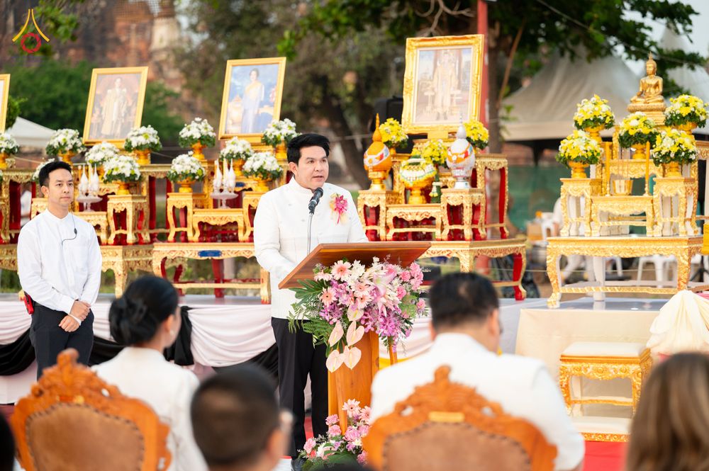 ภาพ No.318010:วันเสาร์ที่ 4 เมษายน พ.ศ. 2569 งานทำบุญเมืองใจกลางอยุธยา  ตักบาตรพระ 1,109 รูป ณ ถนนชีกุน หน้าวัดมหาธาตุ และวัดราชบูรณะ