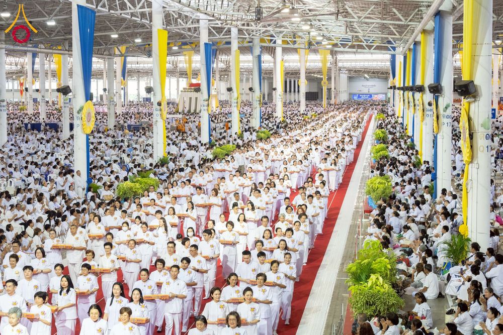 ภาพ No.264604:วันอาทิตย์ที่ 2 พฤศจิกายน พ.ศ. 2568 พิธีทอดกฐินสามัคคี ณ สภาธรรมกายสากล วัดพระธรรมกาย