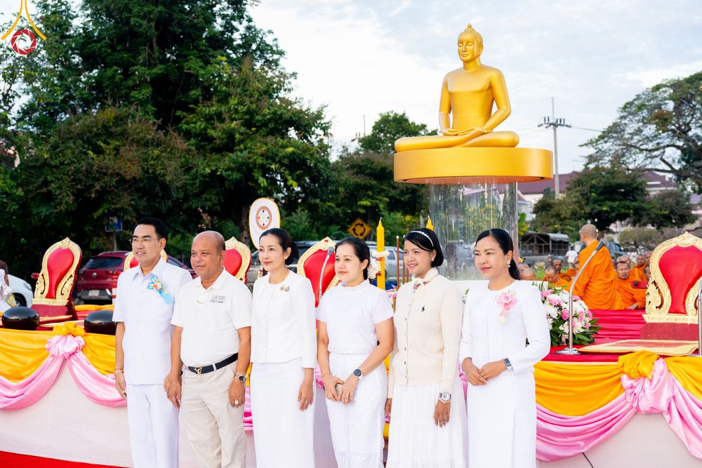ภาพ No.341138:วันที่ 27 กรกฎาคม พ.ศ. 2569 พิธีตักบาตรพระ 1,000 รูป เมืองพัทลุง  ณ ถนนราเมศวร์ อ.เมือง จ.พัทลุง