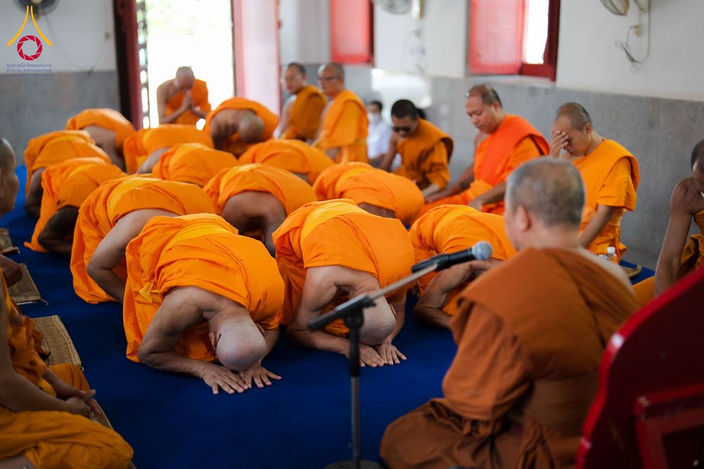 ภาพ No.341369:วันอาทิตย์ที่ 26 กรกฎาคม พ.ศ. 2569 ​โครงการอุปสมบทหมู่บูชาธรรมมหาปูชนียาจารย์ รุ่นที่ ๑ วัดกลางธนรินทร์ ต.บ้านแป้ง อ.พรหมบุรี จ.สิงห์บุรี