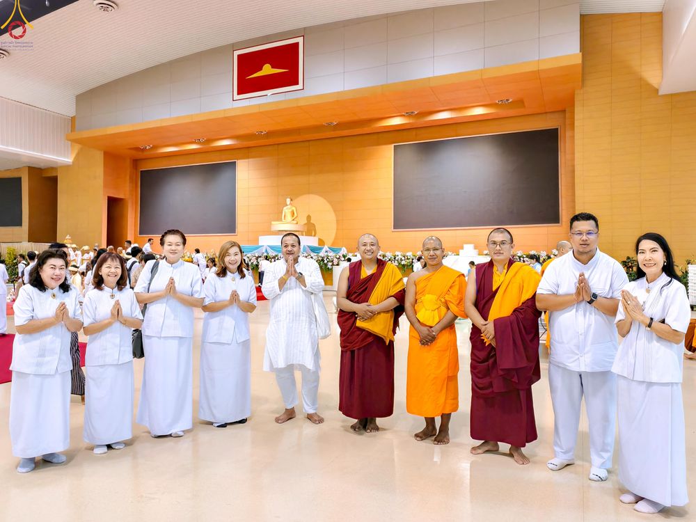 ภาพ No.327862:วันที่ 3 พฤษภาคม พ.ศ.2569 พิธีรับมอบพระบรมสารีริกธาตุ จากสาธารณรัฐแห่งสหภาพเมียนมา ณ ห้องแก้วสารพัดนึก วัดพระธรรมกาย