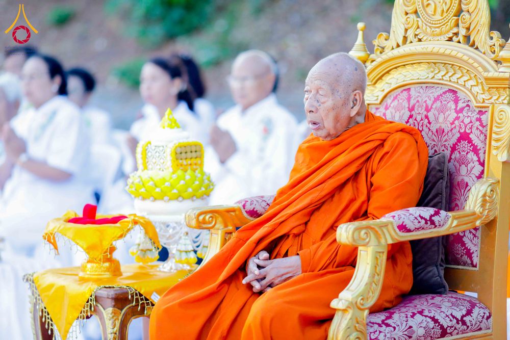 ภาพ No.310282:วันอาทิตย์ที่ 15 กุมภาพันธ์ พ.ศ. 2569 ตักบาตรพระ 1,000 รูป เมืองตรัง ปีที่ 2 ณ ลานพระบรมราชานุสาวรีย์ รัชกาลที่ 5 (หน้าศาลจังหวัดตรัง)อ.เมือง จ.ตรัง