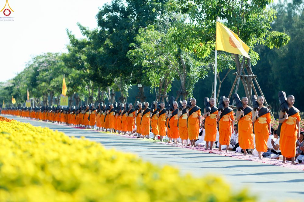 ภาพ No.279621:วันที่ 2 มกราคม พ.ศ.2569 พิธีต้อนรับพระธรรมยาตรา ครั้งที่ 1 ณ วัดพระธรรมกาย (วิหารหลวงปู่ - พระมหาธรรมกายเจดีย์)