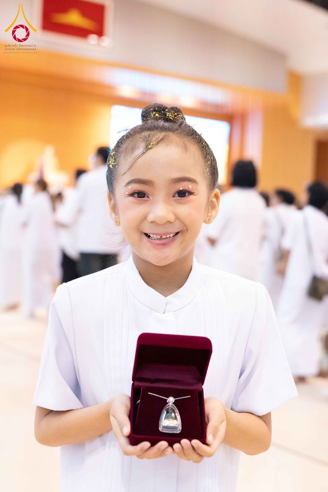 ภาพ No.338118:วันอาทิตย์ต้นเดือน 5 กรกฎาคม พ.ศ.2569 สัมมนาพิเศษ พิธีมอบพระของขวัญ ณ ห้องแก้วสารพัด1 วัดพระธรรมกาย