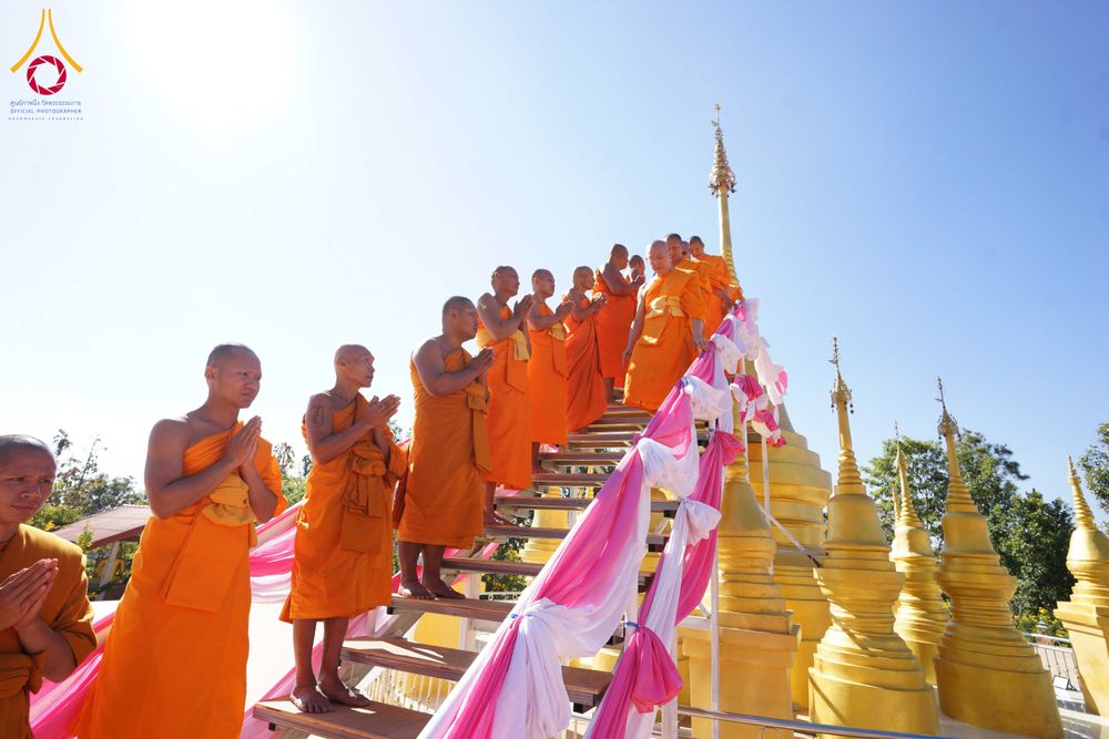 ภาพ No.309272:วันเสาร์ที่ 7 กุมภาพันธ์ พ.ศ.2569 พิธีบรรจุพระบรมสารีริกธาตุ ประดิษฐาน  ณ เจดีย์วัดทุ่งเจริญธรรม อ.อมก๋อย จ.เชียงใหม่