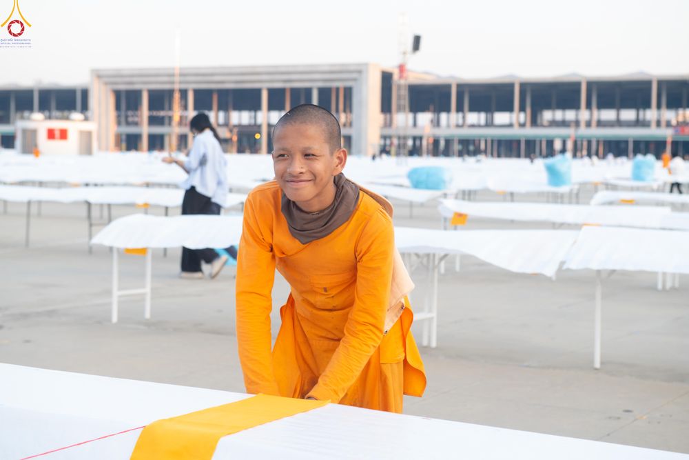 ภาพ No.320293:วันที่ 7-8 เมษายน พ.ศ.2569 การเตรียมงาน ณ ลานธรรม และ งานจราจร เพื่องานถวายมหาสังฆทาน 40,000 กว่าวัดทั่วประเทศ วันคุ้มครองโลก 22 เมษายน พ.ศ.2569 วัดพระธรรมกาย