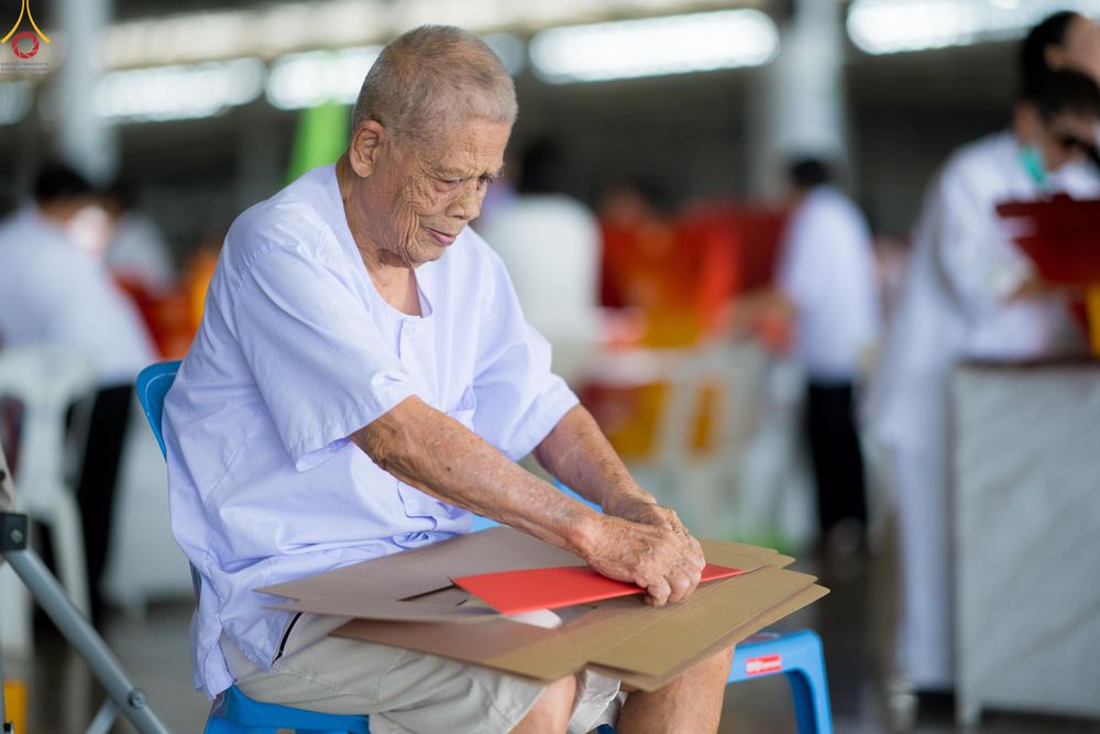 ภาพ No.320494:วันที่ 10 เมษายน พ.ศ.2569 การเตรียมกล่องไทยธรรม เพื่องานถวายมหาสังฆทาน 40,000 กว่าวัดทั่วประเทศ วันคุ้มครองโลก 22 เมษายน พ.ศ.2569 วัดพระธรรมกาย