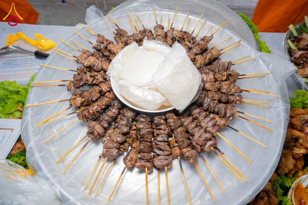 ภาพ No.300290:วันที่ 22 มกราคม พ.ศ. 2569 พิธีถวายภัตตาหารเป็นสังฆทาน แด่พระธรรมยาตรา ณ อนุสรณ์สถานบางปลา วัดบางปลา อำเภอบางเลน จังหวัดนครปฐม ในโครงการธรรมยาตรา กตัญญูบูชา มหาปูชนียาจารย์ พระมงคลเทพมุนี(สด จนฺทสโร) พระผู้ปราบมาร อนุสรณ์สถาน 7 แห่ง ปีที่ 14