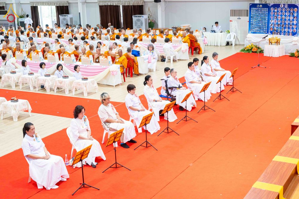 ภาพ No.342683:วันเสาร์ที่ 8 สิงหาคม พ.ศ. 2569  พิธีทักษิณานุปทาน แด่บรรพชนตระกูลผ่องสวัสดิ์และหมู่ญาติที่ล่วงลับไปแล้ว ครั้งที่ 21 ณ พระมหาเจดีย์ทัตตชีโว ศูนย์อบรมเยาวชนกาญจนบุรี