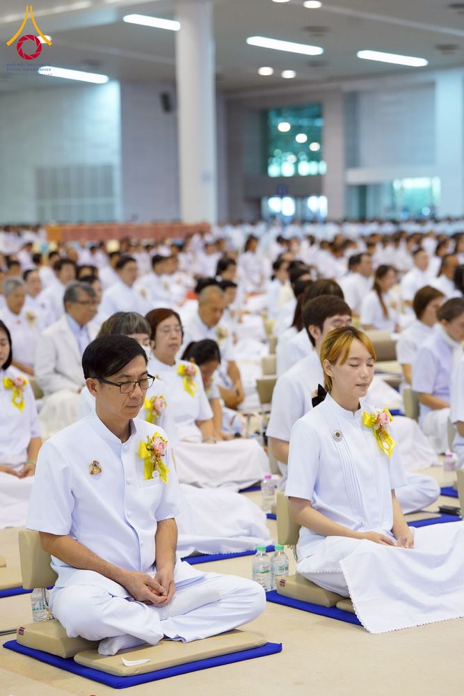 ภาพ No.264643:วันอาทิตย์ที่ 2 พฤศจิกายน พ.ศ. 2568 พิธีทอดกฐินสามัคคี ณ สภาธรรมกายสากล วัดพระธรรมกาย