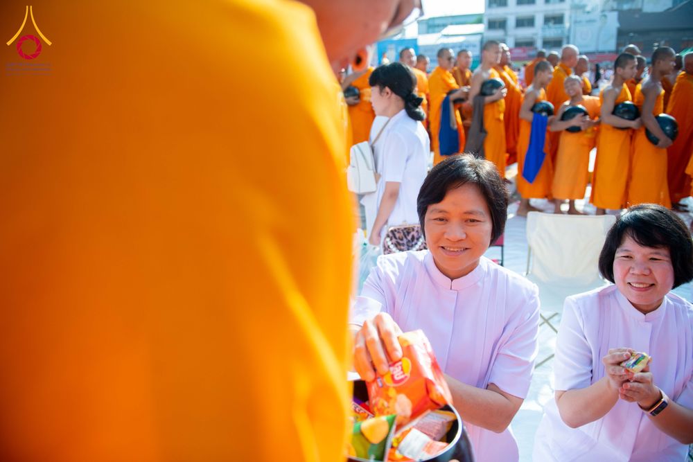 ภาพ No.312929:วันอาทิตย์ที่ 8 มีนาคม พ.ศ.2569 ทำบุญเมืองนครราชสีมา 558 ปี ตักบาตรพระ 10,000 รูป (ภาพชุดที่ 2)