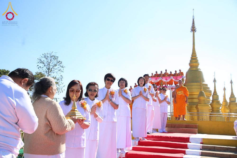 ภาพ No.309296:วันเสาร์ที่ 7 กุมภาพันธ์ พ.ศ.2569 พิธีบรรจุพระบรมสารีริกธาตุ ประดิษฐาน  ณ เจดีย์วัดทุ่งเจริญธรรม อ.อมก๋อย จ.เชียงใหม่