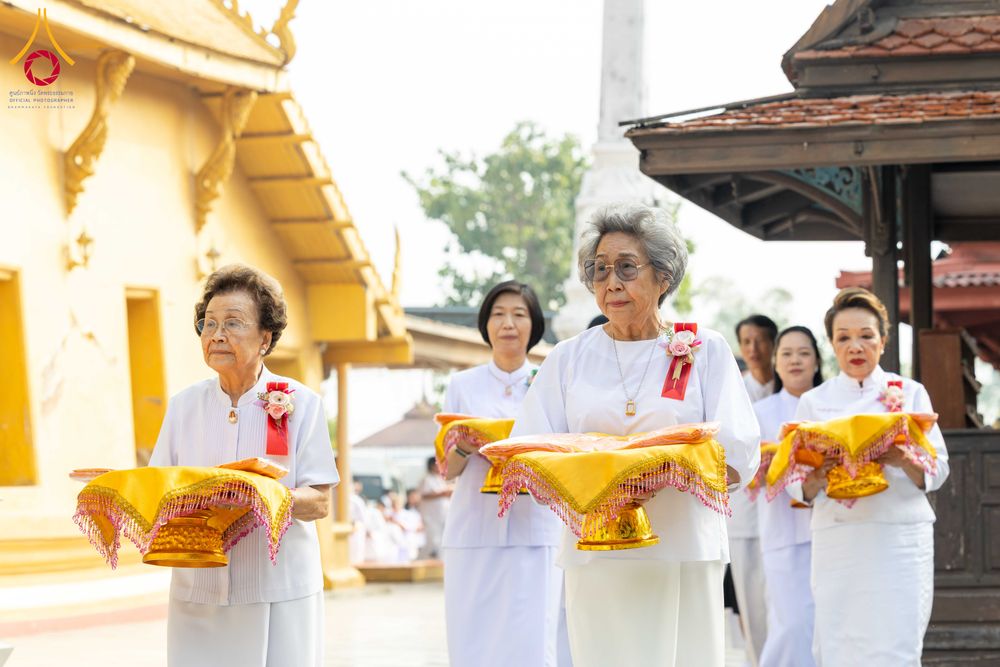 ภาพ No.300813:วันที่ 22 มกราคม พ.ศ. 2569 พิธีทอดผ้าป่าทำนุบำรุงศาสนสถาน ณ วัดบางปลา อ.บางเลน จ.นครปฐม ในโครงการธรรมยาตรา กตัญญูบูชา มหาปูชนียาจารย์ พระมงคลเทพมุนี(สด จนฺทสโร) พระผู้ปราบมาร อนุสรณ์สถาน 7 แห่ง ปีที่ 14