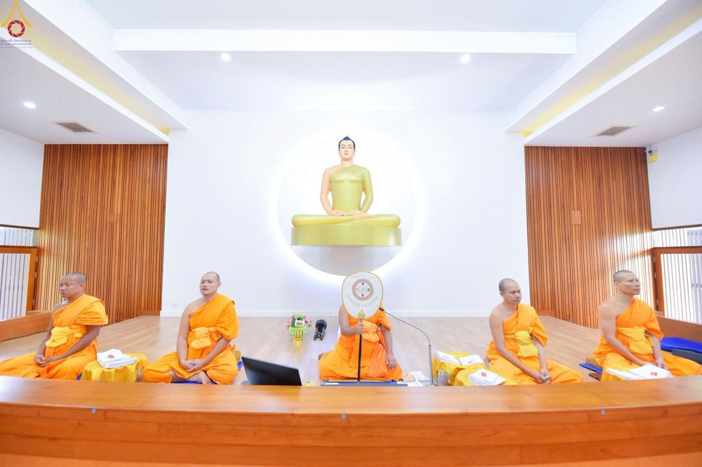 ภาพ No.250088:วันที่ 26-28 กันยายน พ.ศ. 2568 โครงการอบรมอุบาสกแก้ว อุบาสิกาแก้ว รุ่นที่ 3 ตัวแทนทอดกฐินสามัคคีทั่วไทย 30,000 วัด ณ ศูนย์ปฏิบัติธรรมจันทบุรี จ.จันทบุรี