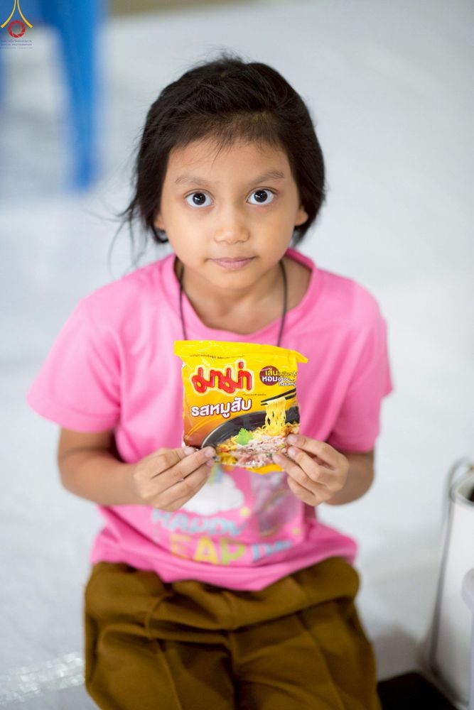 ภาพ No.246637:วันที่ 14 กันยายน พ.ศ. 2568 พิธีตักบาตรฉลองพระใหม่ ในโครงการอุปสมบทหมู่บูชาธรรม ครบรอบ108ปี วันครูผู้ค้นพบวิชชาธรรมกาย ณ วิหารคด วัดพระธรรมกาย