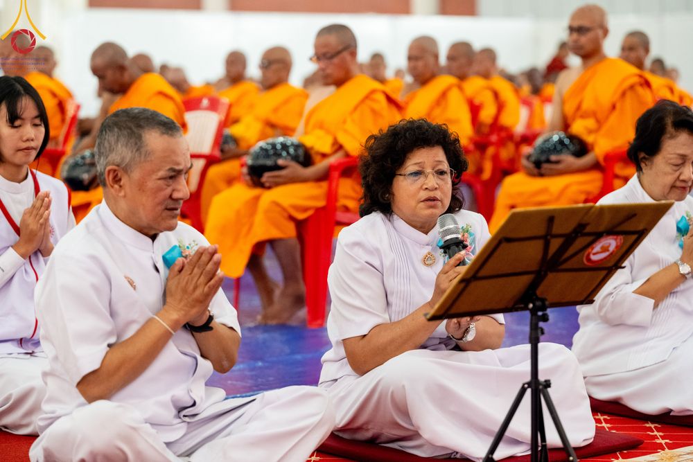 ภาพ No.314239:วันอังคารที่ 17 มีนาคม พ.ศ. 2569 พิธีตักบาตรฉลองสามเณรใหม่ 500 รูป  ณ มณฑลพิธีลุมพินี ประเทศเนปาล