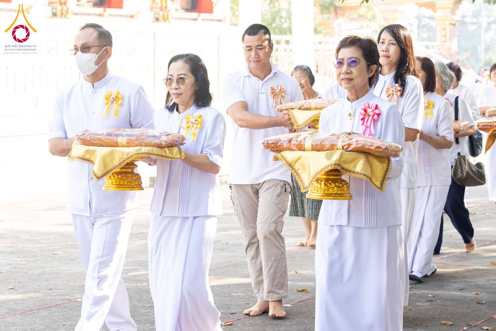 ภาพ No.305101:วันที่ 28 มกราคม พ.ศ. 2569 พิธีทอดผ้าป่าทำนุบำรุงศาสนสถาน ณ วัดเกิดการอุดม อ.คลองหลวง จ.ปทุมธานี ในโครงการธรรมยาตรา กตัญญูบูชา มหาปูชนียาจารย์ พระมงคลเทพมุนี(สด จนฺทสโร) พระผู้ปราบมาร อนุสรณ์สถาน 7 แห่ง ปีที่ 14