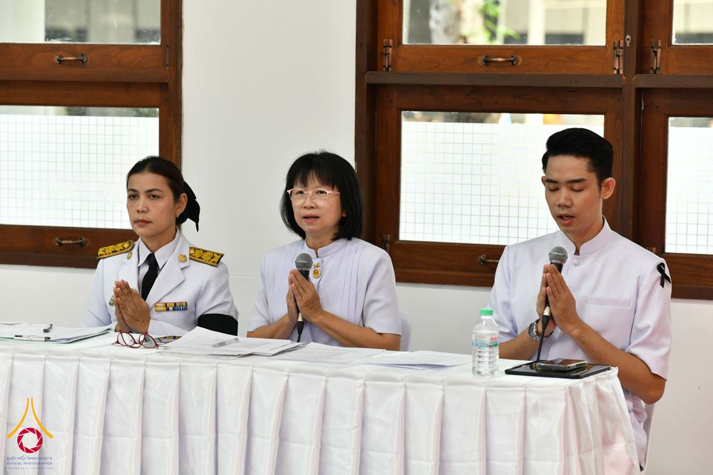 ภาพ No.344219:วันที่ 12 สิงหาคม พ.ศ. 2569  พสกนิกรชาวอำเภอคลองหลวง พร้อมใจร่วมพิธีสวดพระพุทธมนต์และทำบุญตักบาตรถวายพระราชกุศล เนื่องในวันคล้ายวันพระราชสมภพ สมเด็จพระบรมราชชนนีพันปีหลวง และวันแม่แห่งชาติ 12 สิงหาคม 2569