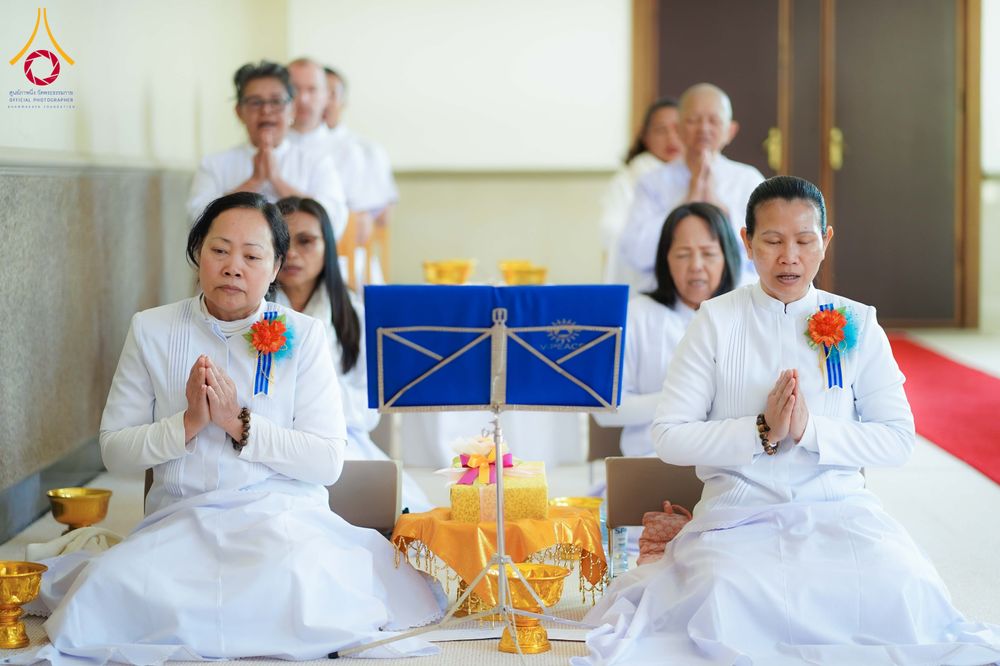 ภาพ No.328716:วันอาทิตย์ที่ 10 พฤษภาคม พ.ศ. 2569 พิธีสักการะพระบรมสารีริกธาตุ ณ วัดพระธรรมกายเบลเยียม
