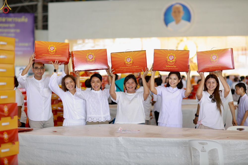 ภาพ No.320564:วันที่ 10 เมษายน พ.ศ.2569 การเตรียมกล่องไทยธรรม เพื่องานถวายมหาสังฆทาน 40,000 กว่าวัดทั่วประเทศ วันคุ้มครองโลก 22 เมษายน พ.ศ.2569 วัดพระธรรมกาย