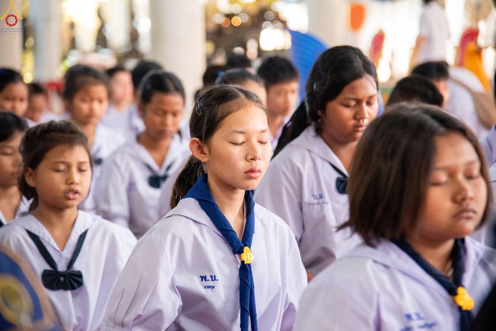 ภาพ No.301304:วันที่ 22 มกราคม พ.ศ. 2569 พิธีทอดผ้าป่าทำนุบำรุงศาสนสถาน ณ วัดใหม่พิบูลย์ผล อ.สองพี่น้อง จ.สุพรรณบุรี ในโครงการธรรมยาตรา กตัญญูบูชา มหาปูชนียาจารย์ พระมงคลเทพมุนี(สด จนฺทสโร) พระผู้ปราบมาร อนุสรณ์สถาน 7 แห่ง ปีที่ 14