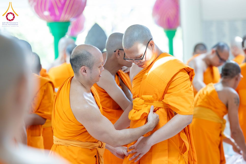 ภาพ No.321392:วันเสาร์ที่ 11 เมษายน พ.ศ.2569 พิธีขอบรรพชา พิธีขอสรณคมณ์และศีล, พิธีถวายบาตร พิธีอุปสมบท โครงการอุปสมบทหมู่ บูชาธรรมหลวงพ่อธัมมชโย พ.ศ.2569 โครงการอุปสมบทหมู่ธรรมทายาท ระดับอุดมศึกษา รุ่น 53 (ภาคฤดูร้อน) ณ วัดพระธรรมกาย ปทุมธานี