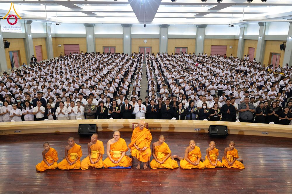 ภาพ No.282324:วันอังคารที่ 23 ธันวาคม พ.ศ.2568 รวมพลังเด็กดีวีสตาร์ 1,200 คน  ณ มหาวิทยาลัยราชภัฏยะลา จังหวัดยะลา