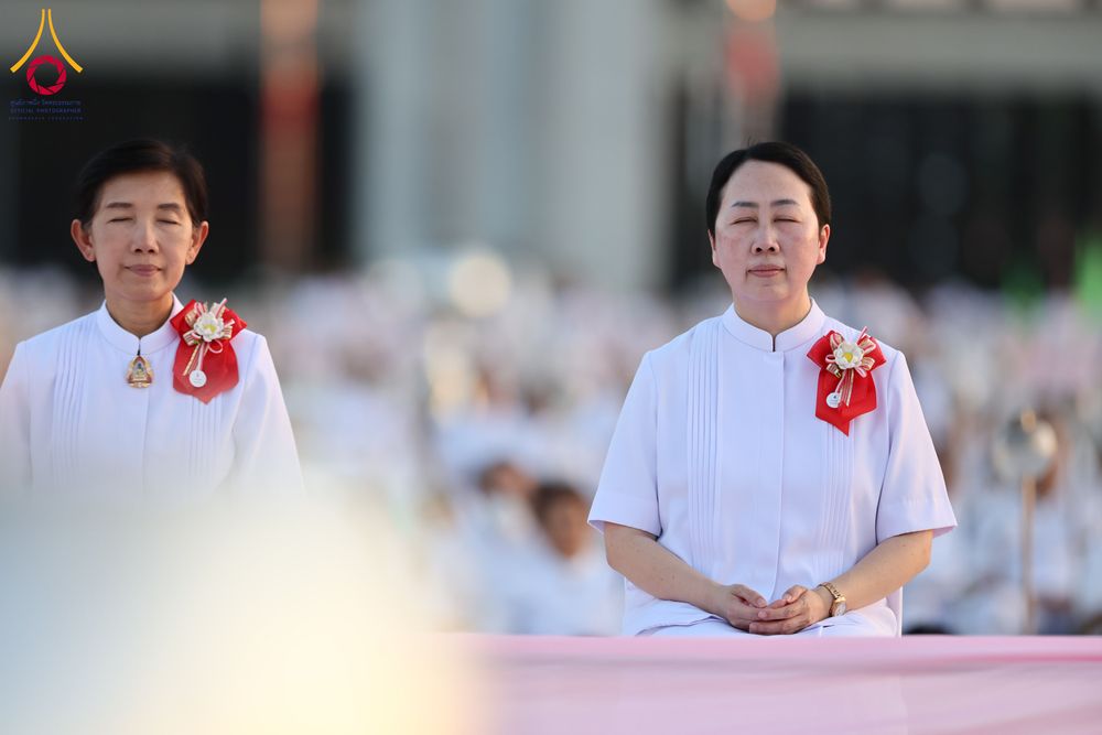 ภาพ No.312058:วันอังคารที่ 3 มีนาคม พ.ศ.2569 พิธีเวียนประทักษิณและจุดมาฆประทีป ณ ลานธรรมพระมหาธรรมกายเจดีย์ วัดพระธรรมกาย