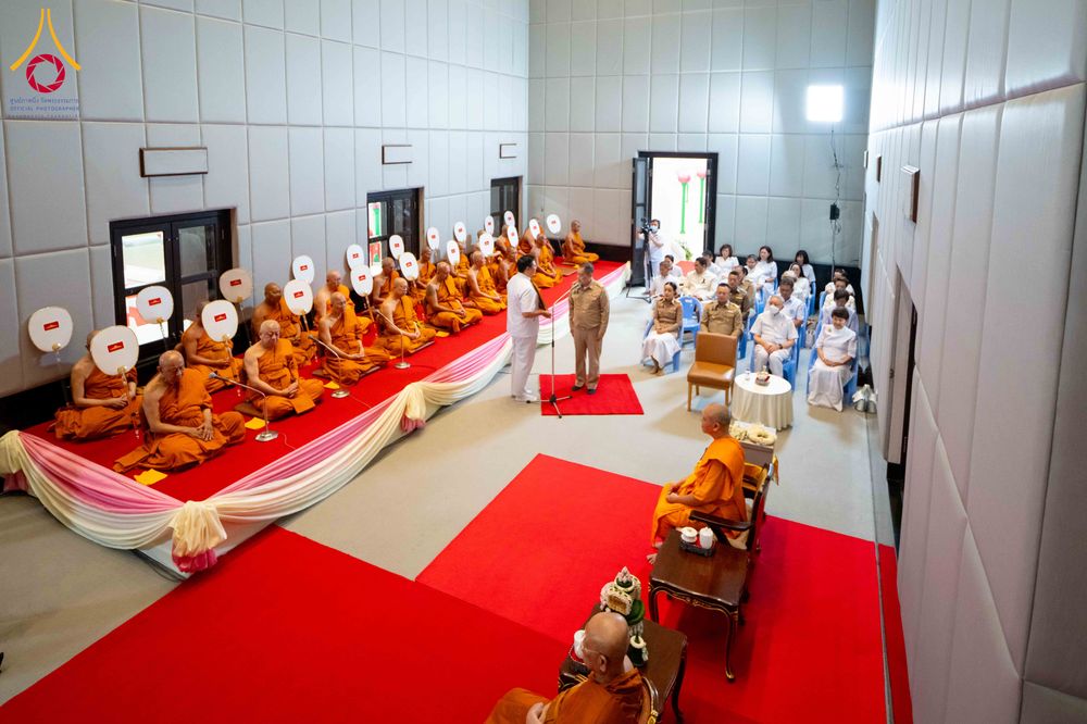 ภาพ No.309002:วันอาทิตย์ที่ 8 กุมภาพันธ์ พ.ศ. 2569  พิธีต้อนรับพระบัญชาสมเด็จพระสังฆราช แต่งตั้ง  “พระครูปลัดรัตนวีรวัฒน์” (รังสฤษดิ์ อิทฺธิจินฺตโก) เจ้าอาวาสวัดพระธรรมกาย ให้ดำรงตำแหน่ง “ที่ปรึกษาเจ้าคณะจังหวัดปทุมธานี”