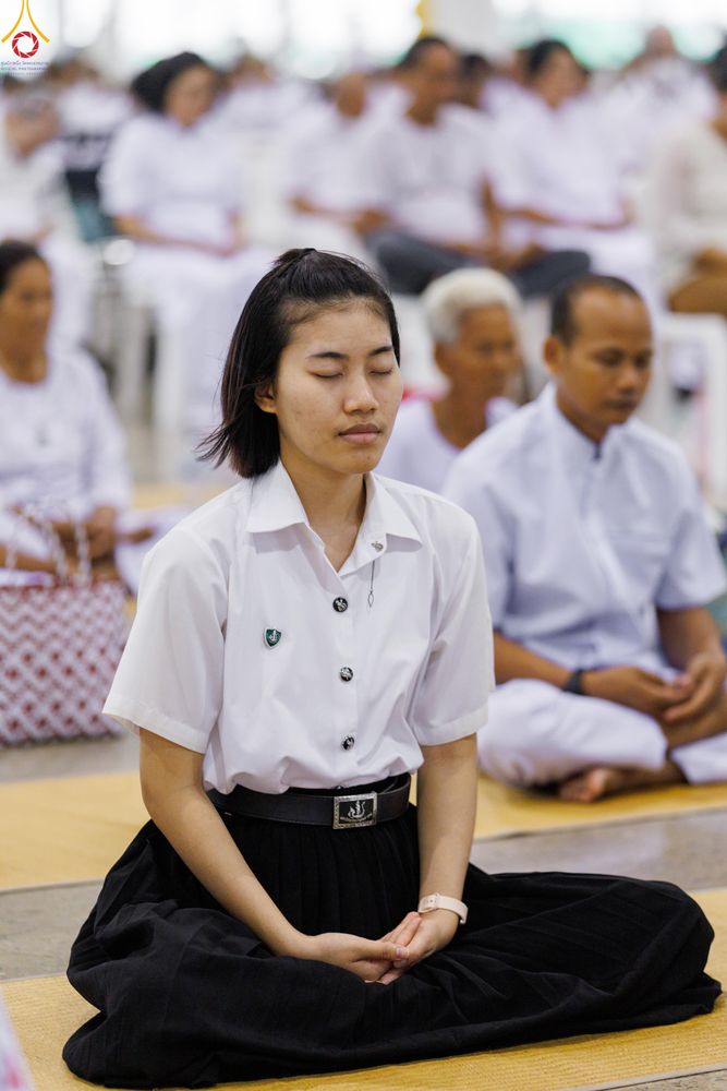 ภาพ No.337847:วันอาทิตย์ต้นเดือน 5 กรกฎาคม พ.ศ.2569 พิธีบูชาข้าวพระ ณ สภาธรรมกายสากล วัดพระธรรมกาย