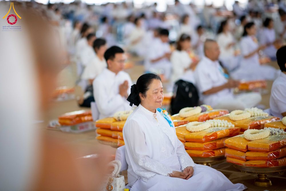 ภาพ No.326724:วันที่ 1 พฤษภาคม พ.ศ.2569 พิธีบุพเปตพลี ครั้งที่ 181 ร่วมอุทิศบุญแด่หมู่ญาติที่ล่วงลับไปแล้ว และสืบทอดอายุพระพุทธศาสนา ณ หอฉันคุณยายอาจารย์ฯ วัดพระธรรมกาย