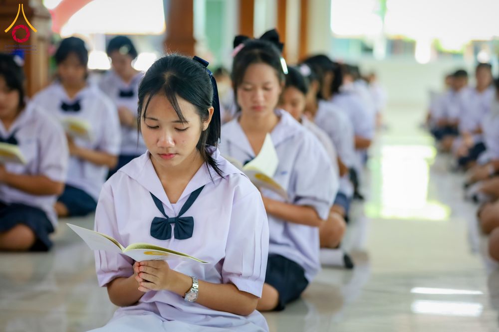 ภาพ No.285526:วันที่ 11 ธันวาคม พ.ศ. 2568  รวมพลังเด็กดี V-Star ผู้นำฟื้นฟูศีลธรรมโลก ประจำปี 2568 จังหวัดแพร่  ณ ธุดงคสถานแพร่ อำเภอวังชิ้น จังหวัดแพร่