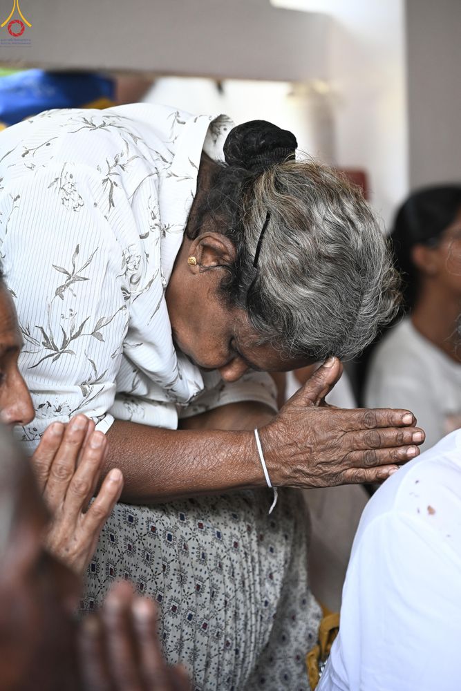 ภาพ No.278752:วันที่ 30 ตุลาคม 2568  กฐินสมทบวัดต่างประเทศ โดยคณะศิษยานุศิษย์  บูชาธรรม 81 ปี หลวงพ่อธัมมชโย  ณ วัดศรีโพธินันทะ ประเทศศรีลังกา