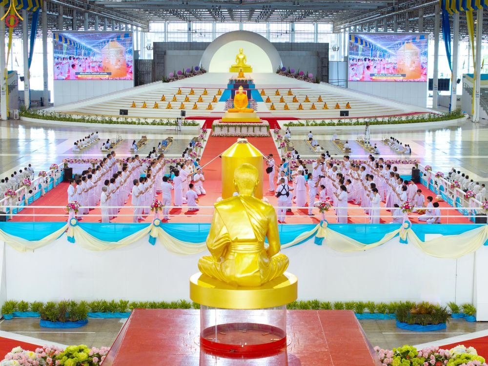 ภาพ No.342824:วันอาทิตย์ที่ 9 สิงหาคม พ.ศ.2569 พิธีจุดเทียนใจ ไฟนิรันดร์ อนันตชัย ณ รัตนบัลลังก์ วัดพระธรรมกาย