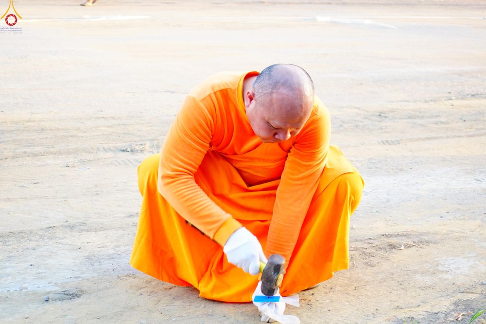 ภาพ No.320955:วันที่ 9 เมษายน พ.ศ.2569 การเตรียมงานจราจร เพื่องานถวายมหาสังฆทาน 40,000 กว่าวัดทั่วประเทศ วันคุ้มครองโลก 22 เมษายน พ.ศ.2569 วัดพระธรรมกาย