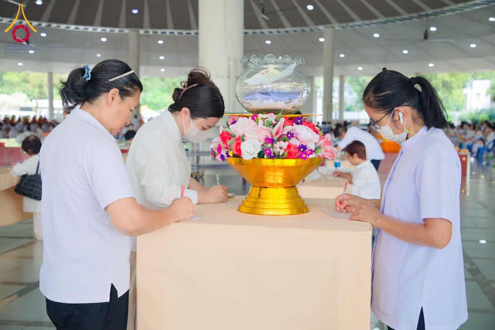 ภาพ No.315306:วันพุธที่ 18 กุมภาพันธ์ พ.ศ. 2569 พิธีบุพเปตพลี ครั้งที่ 179 ณ หอฉันคุณยายอาจารย์ฯ วัดพระธรรมกาย