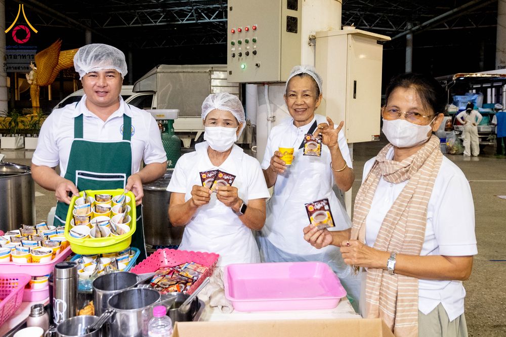 ภาพ No.305234:วันที่ 29 มกราคม พ.ศ. 2569 พิธีถวายภัตตาหารเป็นสังฆทาน แด่พระธรรมยาตรา ณ วัดพระธรรมกาย  จังหวัดปทุมธานี ในโครงการธรรมยาตรา กตัญญูบูชา มหาปูชนียาจารย์ พระมงคลเทพมุนี(สด จนฺทสโร) พระผู้ปราบมาร อนุสรณ์สถาน 7 แห่ง ปีที่ 14