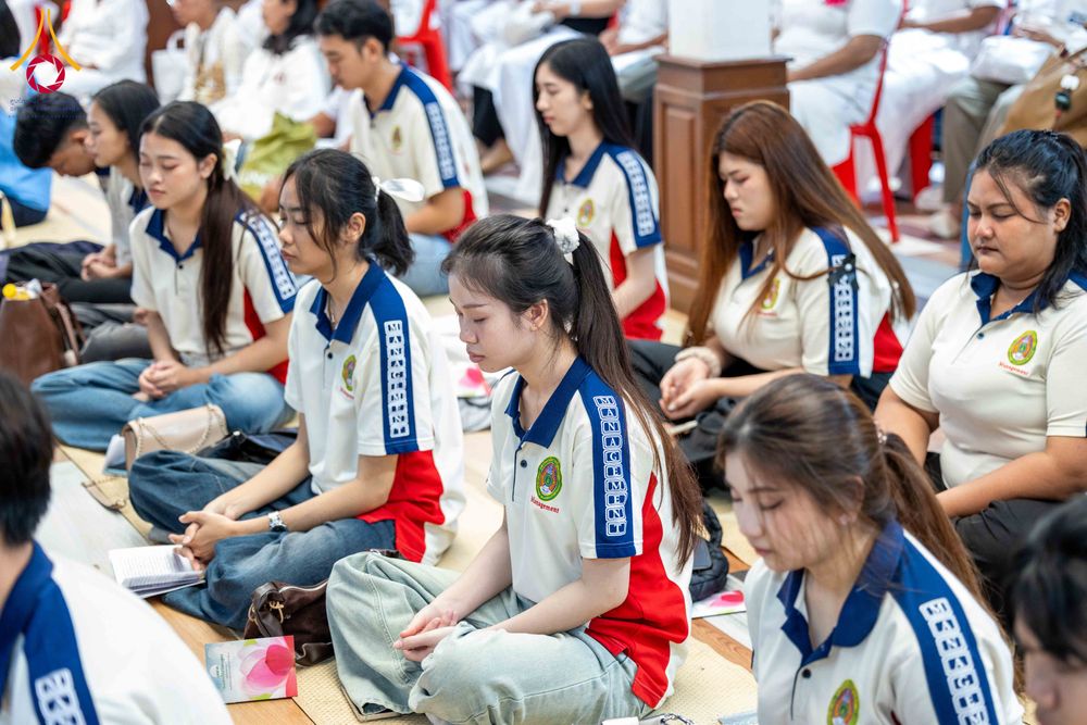 ภาพ No.300892:วันที่ 22 มกราคม พ.ศ. 2569 พิธีทอดผ้าป่าทำนุบำรุงศาสนสถาน ณ วัดบางปลา อ.บางเลน จ.นครปฐม ในโครงการธรรมยาตรา กตัญญูบูชา มหาปูชนียาจารย์ พระมงคลเทพมุนี(สด จนฺทสโร) พระผู้ปราบมาร อนุสรณ์สถาน 7 แห่ง ปีที่ 14