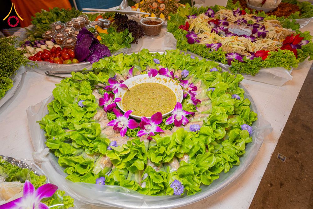 ภาพ No.303635:วันที่ 27 มกราคม พ.ศ. 2569 พิธีถวายภัตตาหารเป็นสังฆทาน แด่พระธรรมยาตรา ณ วัดพระธรรมกาย  จังหวัดปทุมธานี ในโครงการธรรมยาตรา กตัญญูบูชา มหาปูชนียาจารย์ พระมงคลเทพมุนี(สด จนฺทสโร) พระผู้ปราบมาร อนุสรณ์สถาน 7 แห่ง ปีที่ 14