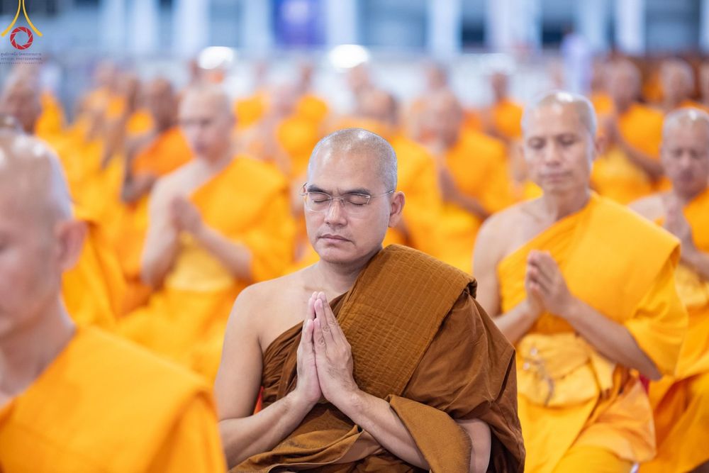 ภาพ No.136716:พิธีตักบาตร พิธีบูชาข้าวพระ ในวันอาทิตย์ต้นเดือนที่ 5 พฤษภาคม พ.ศ. 2567 ณ วัดพระธรรมกาย จ.ปทุมธานี