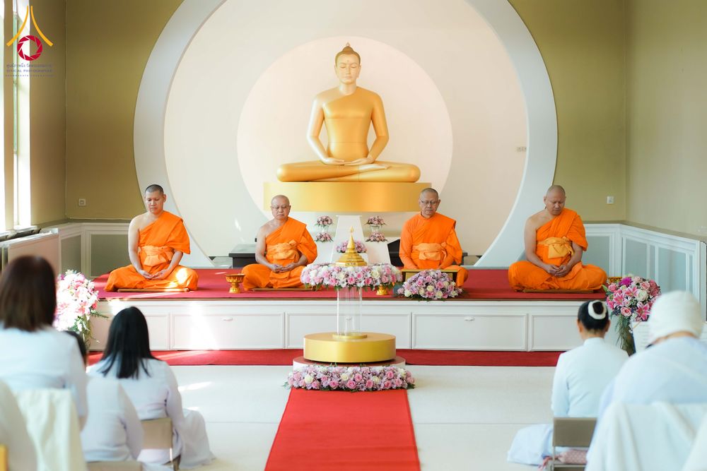 ภาพ No.328727:วันอาทิตย์ที่ 10 พฤษภาคม พ.ศ. 2569 พิธีสักการะพระบรมสารีริกธาตุ ณ วัดพระธรรมกายเบลเยียม