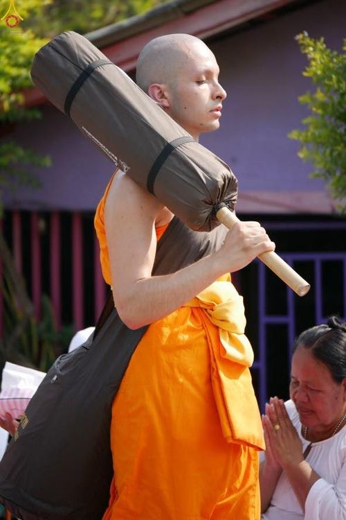 ภาพ No.299419:วันที่ 18 มกราคม พ.ศ. 2569 พิธีต้อนรับพระธรรมยาตรา ณ อนุสรณ์สถานลำดับที่ 5 สถานที่เผยแผ่วิชชาธรรมกายครั้งแรก อนุสรณ์สถานบางปลา วัดบางปลา อำเภอบางเลน จังหวัดนครปฐม ในโครงการธรรมยาตรา กตัญญูบูชา มหาปูชนียาจารย์ พระมงคลเทพมุนี(สด จนฺทสโร) พระผู้ปราบมาร อนุส