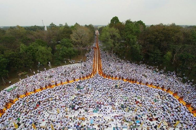 ภาพ No.7903:ประมวลภาพธุดงค์ธรรมชัย ปีที่ 2 วันที่ 27 มกราคม พ.ศ.2556