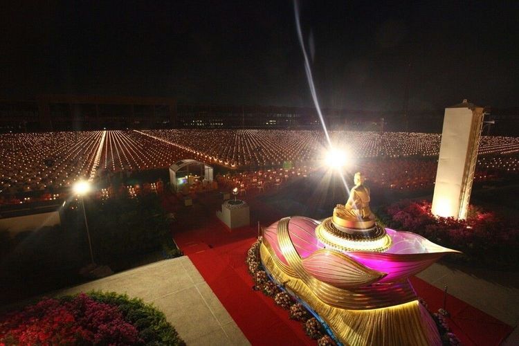ภาพ No.7964:ประมวลภาพธุดงค์ธรรมชัย ปีที่ 2 วันที่ 27 มกราคม พ.ศ.2556