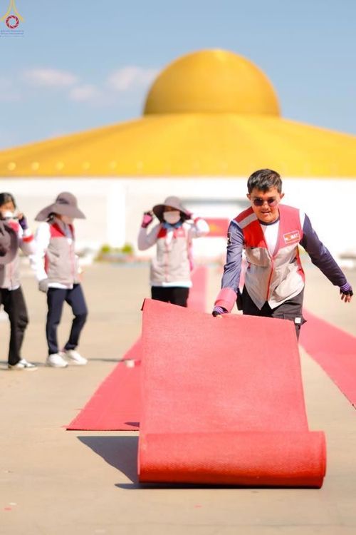 ภาพ No.306561:ภาพเบื้องหลังอาสาสมัครรวมใจ ชุดที่ 5 ในโครงการธรรมยาตรา กตัญญูบูชา มหาปูชนียาจารย์ พระมงคลเทพมุนี(สด จนฺทสโร) พระผู้ปราบมาร อนุสรณ์สถาน 7 แห่ง ปีที่ 14